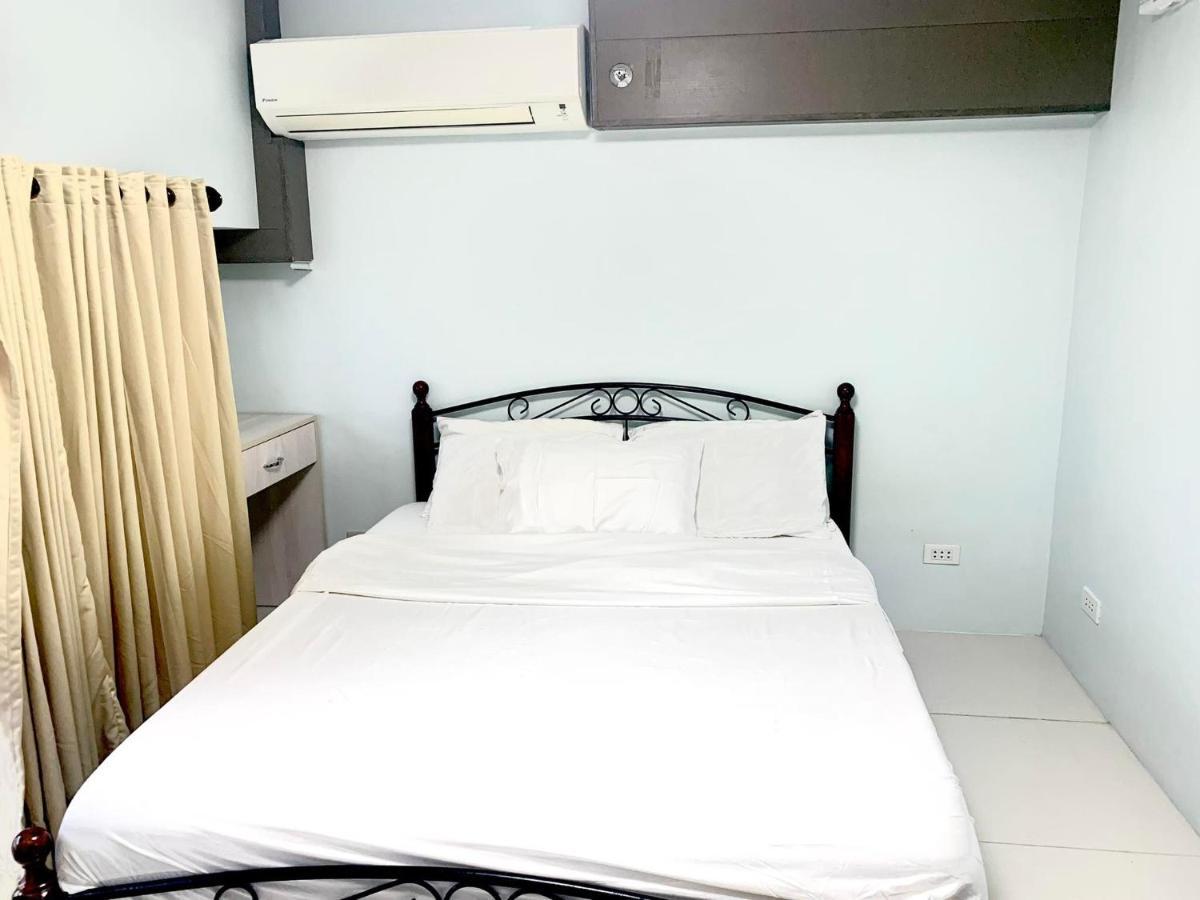 2 Bedroom Condo Unit With City And Mountain View Cebu Exterior photo