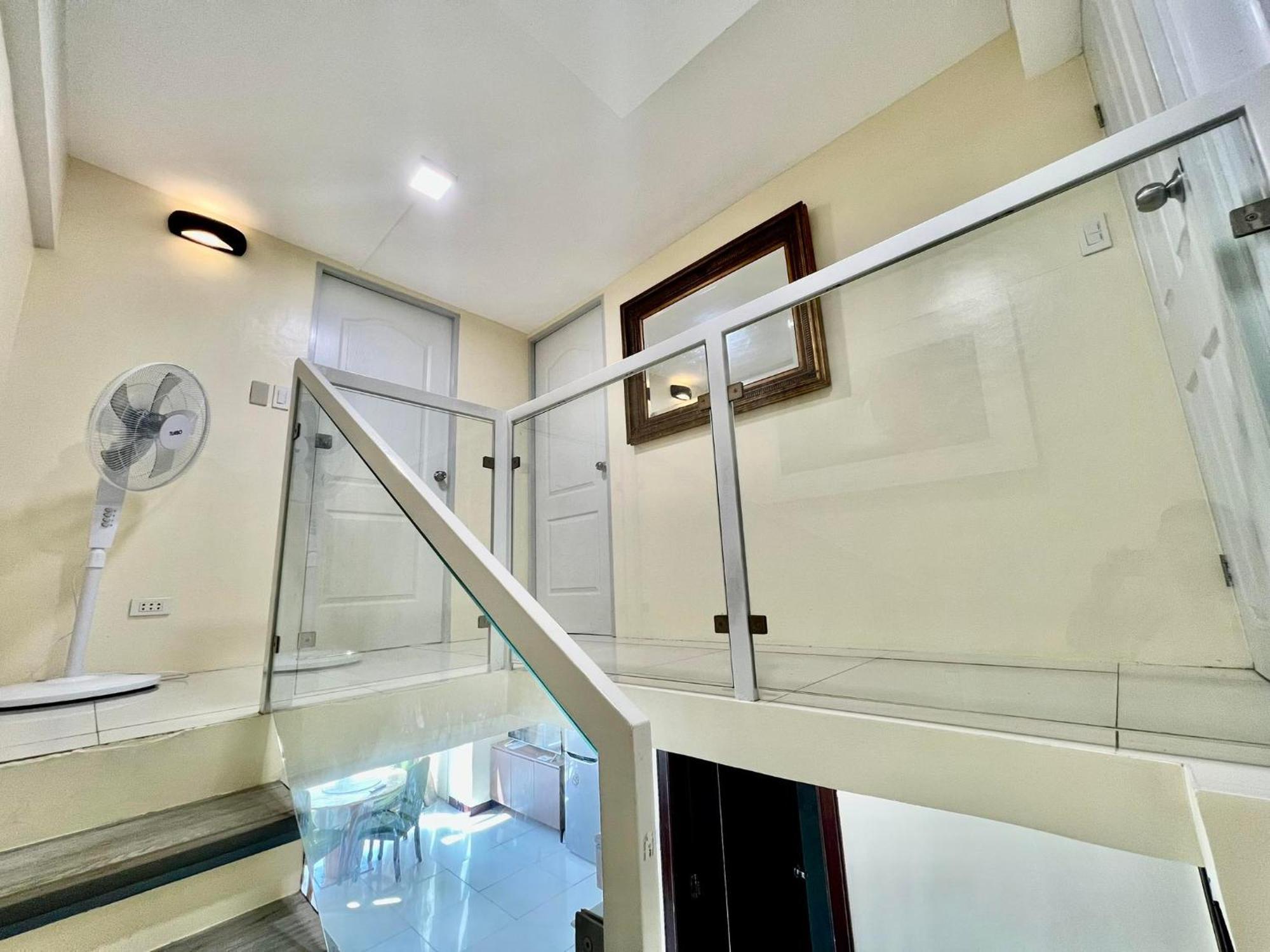 2 Bedroom Condo Unit With City And Mountain View Cebu Exterior photo